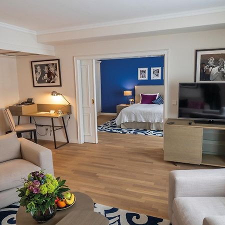 Vila Vita Rosenpark Marburg Kültér fotó A suite at the Hotel