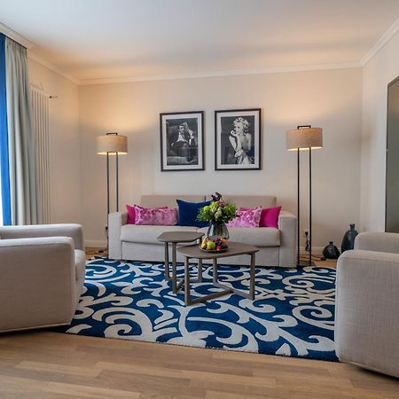 Vila Vita Rosenpark Marburg Kültér fotó A living room at the Hotel