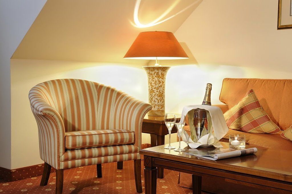 Vila Vita Rosenpark Marburg Kültér fotó A suite at the hotel
