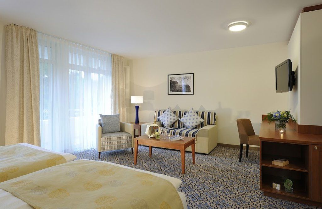 Vila Vita Rosenpark Marburg Kültér fotó A typical hotel room